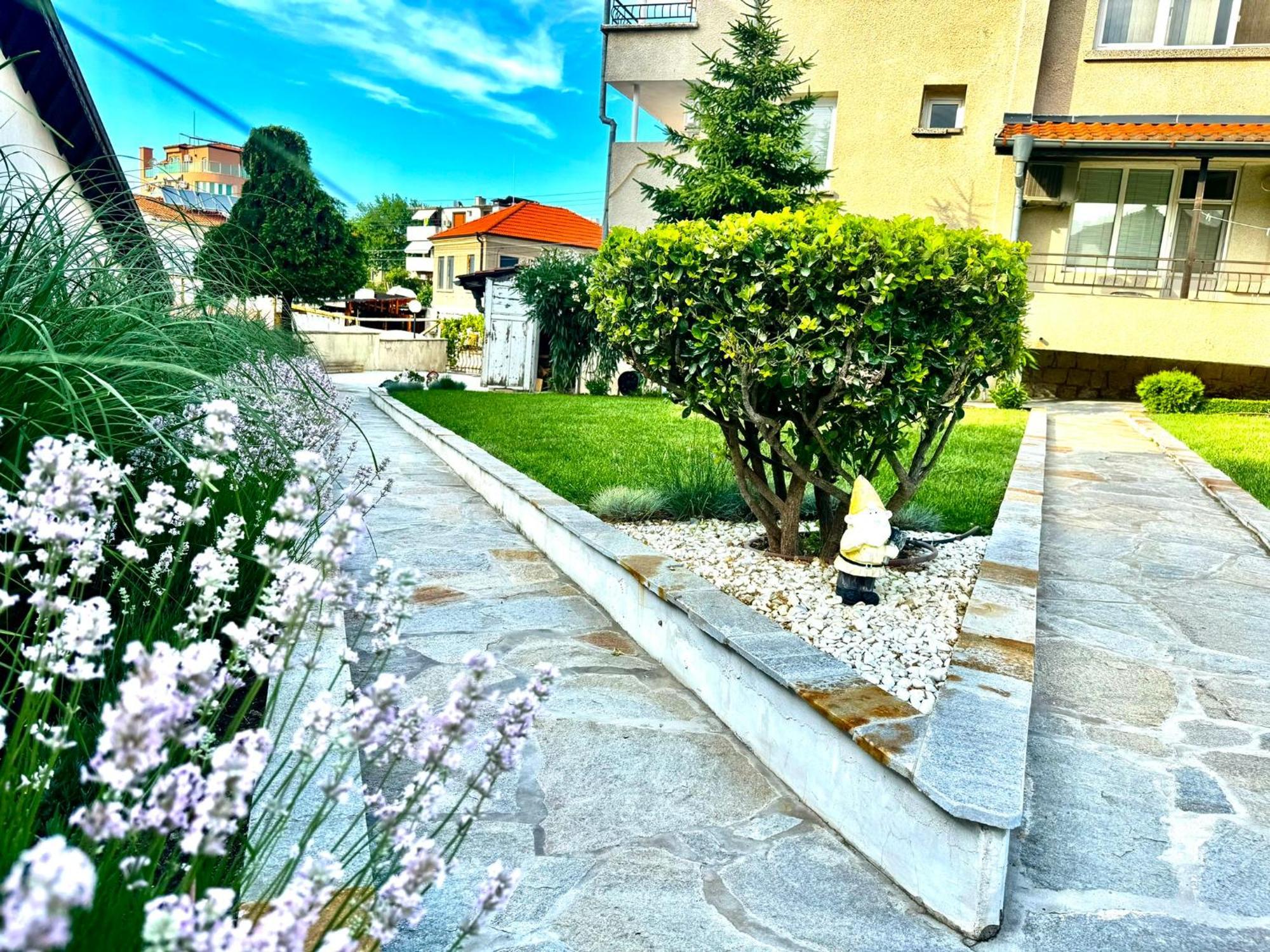 Guestrooms Stoyanovi Chernomorets Exterior photo