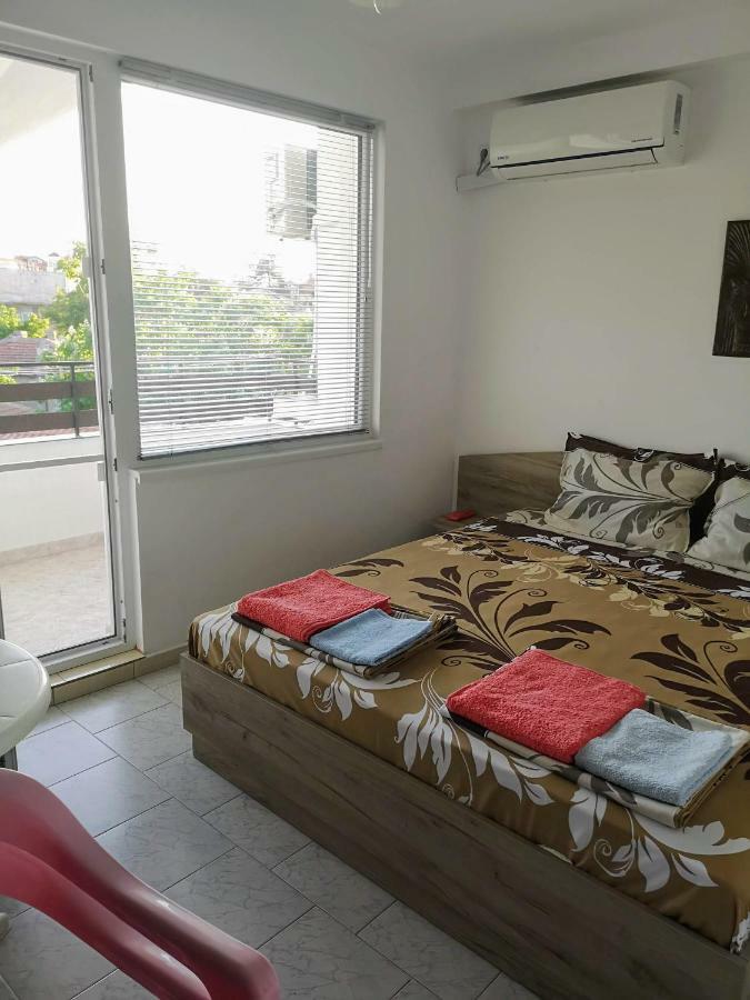 Guestrooms Stoyanovi Chernomorets Exterior photo